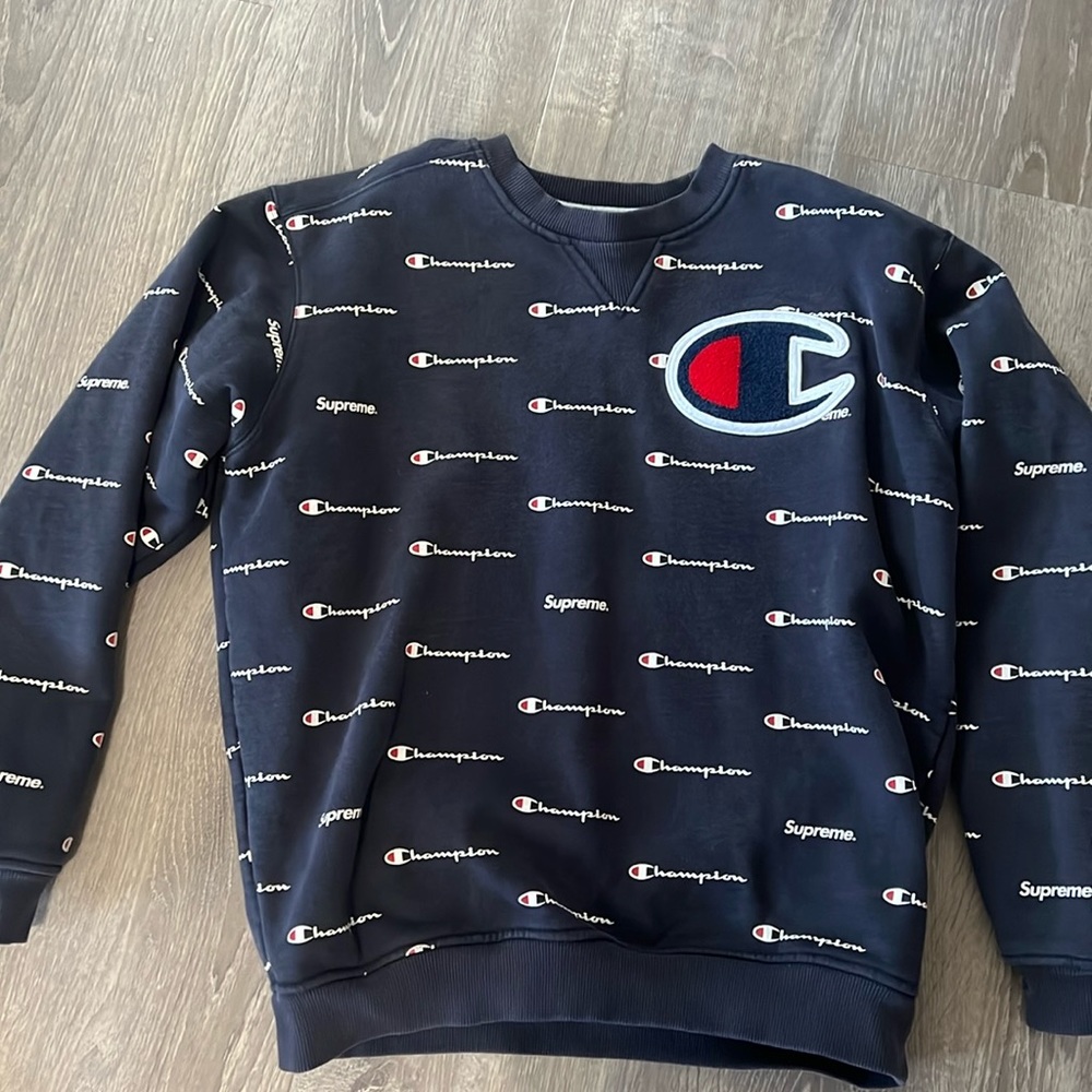 SUPREME X CHAMPION  script crewneck sweatshirt